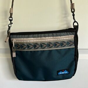 KAVU Kachemak Keeper crossbody